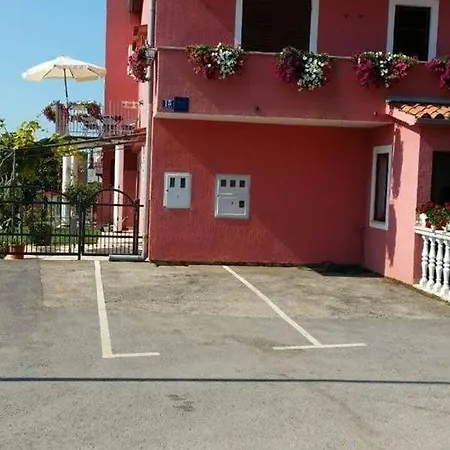 דירה In Vrvari With Terrace, Wifi, Washing Machine 664-5