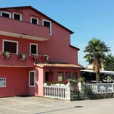 דירה In Vrvari With Terrace, Wifi, Washing Machine 664-5 פורץ